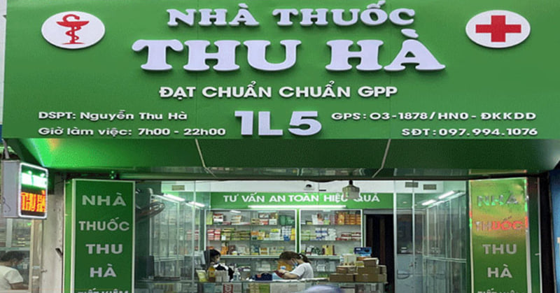 Bảng hiệu thuốc tây chữ nổi