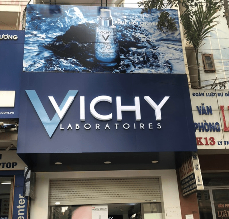 Bảng hiệu mica shop mỹ phẩm