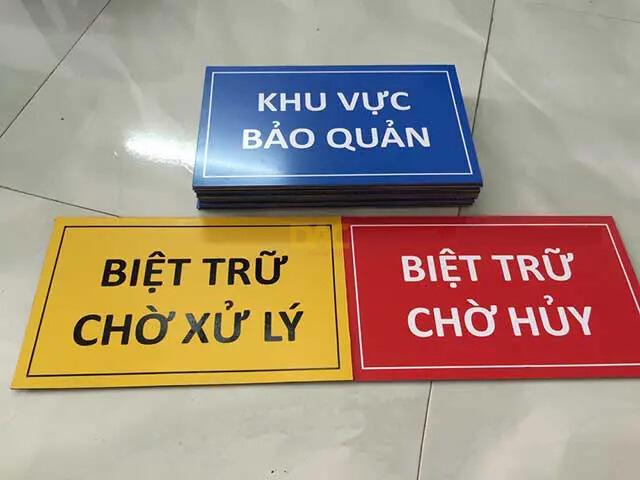 Mẫu biển phòng ban mica