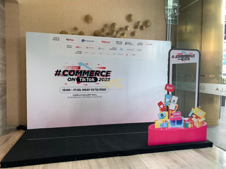 Thi công backdrop