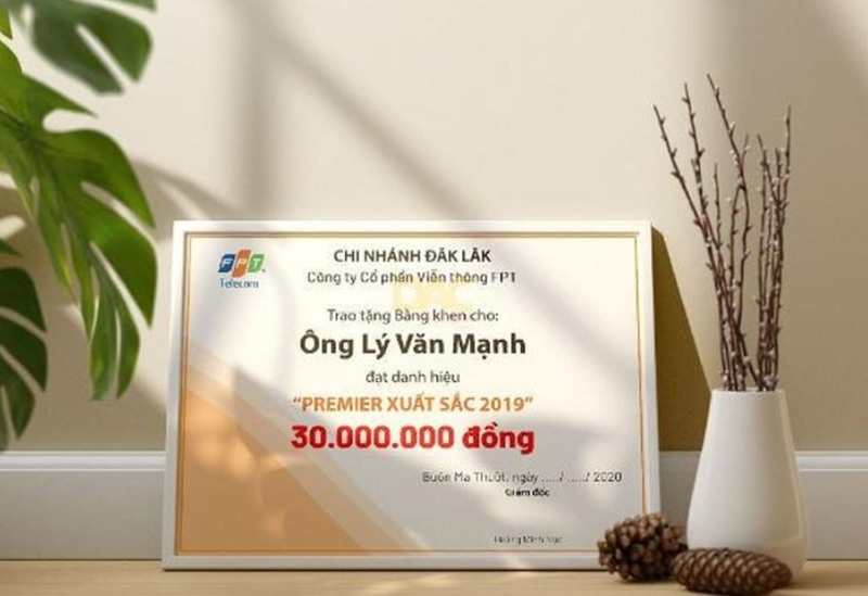 thiết kế và hình ảnh họa tiết giấy khen