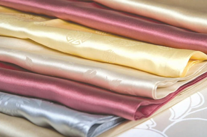 Một vài ưu – nhược điểm của vải silk là gì?