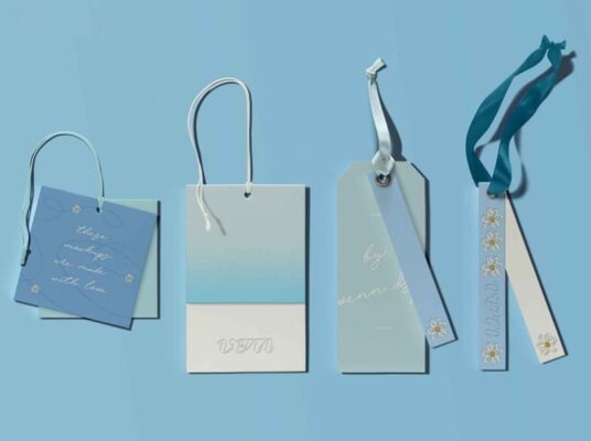 Tag quần áo là gì