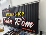 Tuấn Ròm Barber – Bảng hiệu chữ nổi
