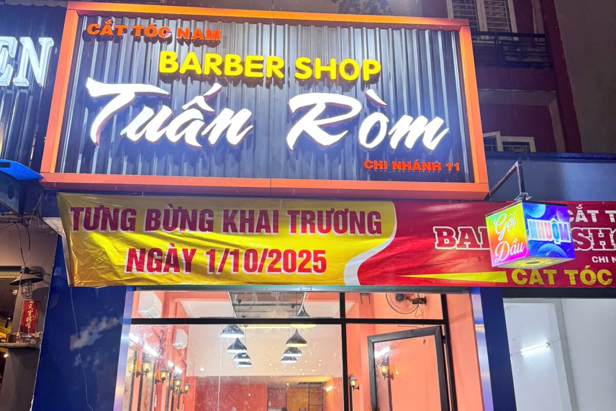 Bảng hiệu ngành làm đẹp với chữ nổi sáng