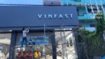 VinFast Vĩnh Hoa Mai – Bảng hiệu & mặt dựng