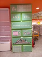Oh! Some – bảng hiệu, nội thất và POSM