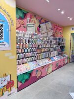 Oh! Some – bảng hiệu, nội thất và POSM