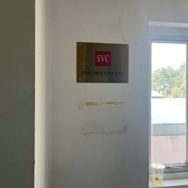 SVC – Bảng tên công ty Inox