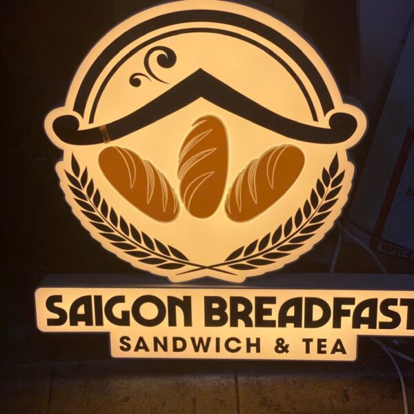 Saigon Breadfast – Hộp đèn logo