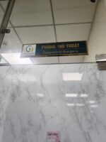 Việt Healthcare – Bộ bảng hiệu & decal