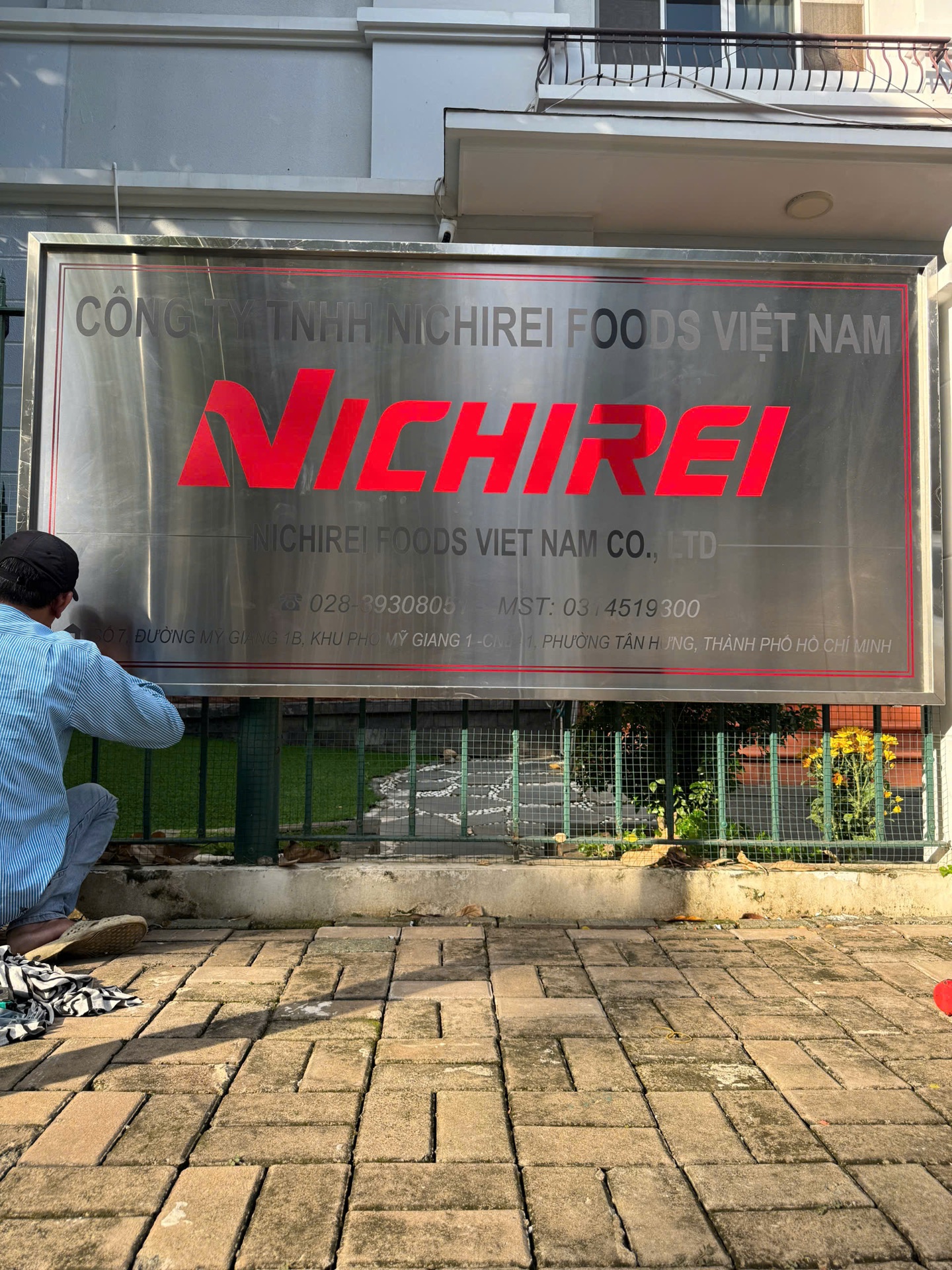 NICHIREI – bảng tên công ty Inox