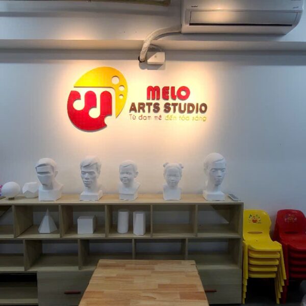 Melo Arts Studio – logo chữ nổi