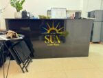 Sun Coffee – Bộ logo Mica trang trí