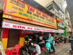 Tay Ga Hoàng Gia – Bộ bảng hiệu cửa hàng