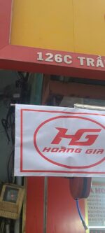 Tay Ga Hoàng Gia – Bộ bảng hiệu cửa hàng