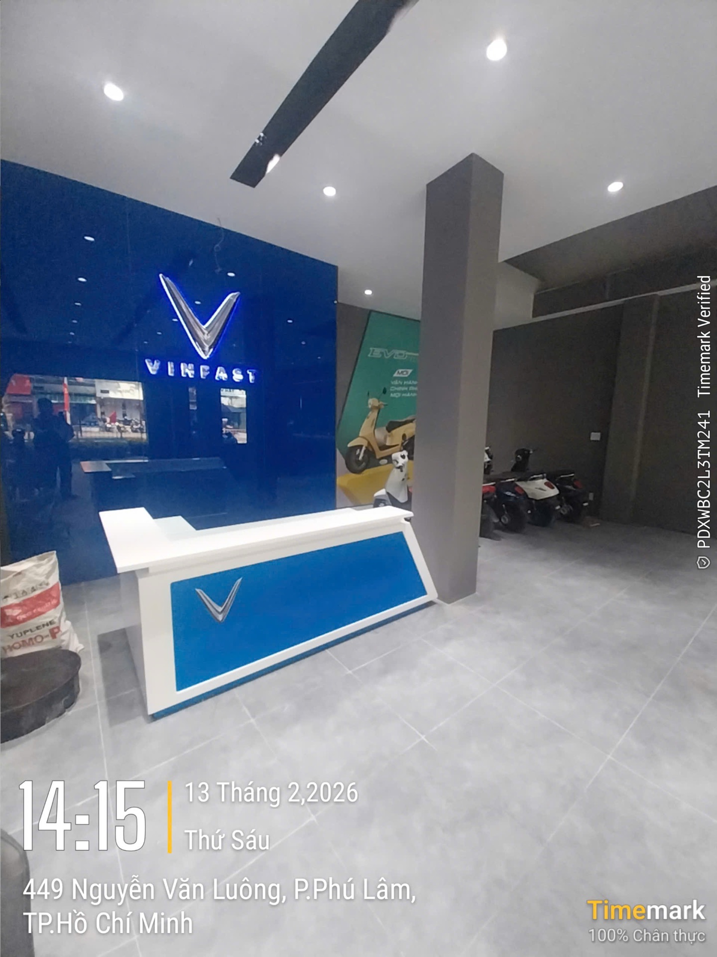 VinFast Quận 6 – Bảng hiệu & mặt dựng