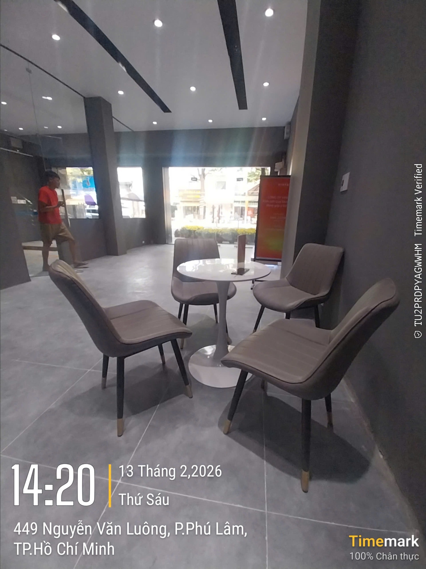 VinFast Quận 6 – Bảng hiệu & mặt dựng