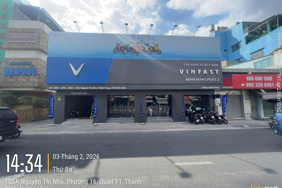 Mặt dựng showroom VinFast Quận 11