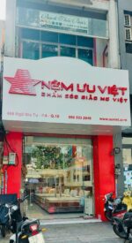 Nệm Lưu Việt – bảng hiệu Mica chữ nổi