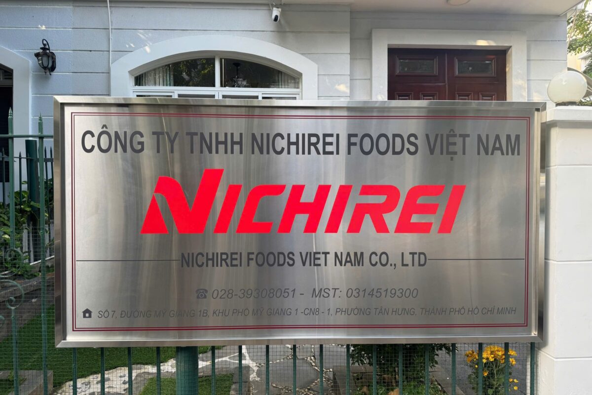 Bảng hiệu doanh nghiệp hoàn thiện tại mặt tiền