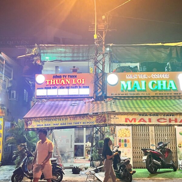 Mai Cha – bảng hiệu chữ nổi LED