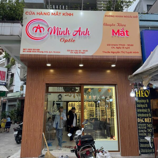Mắt Kính Minh Anh – bảng hiệu chữ nổi