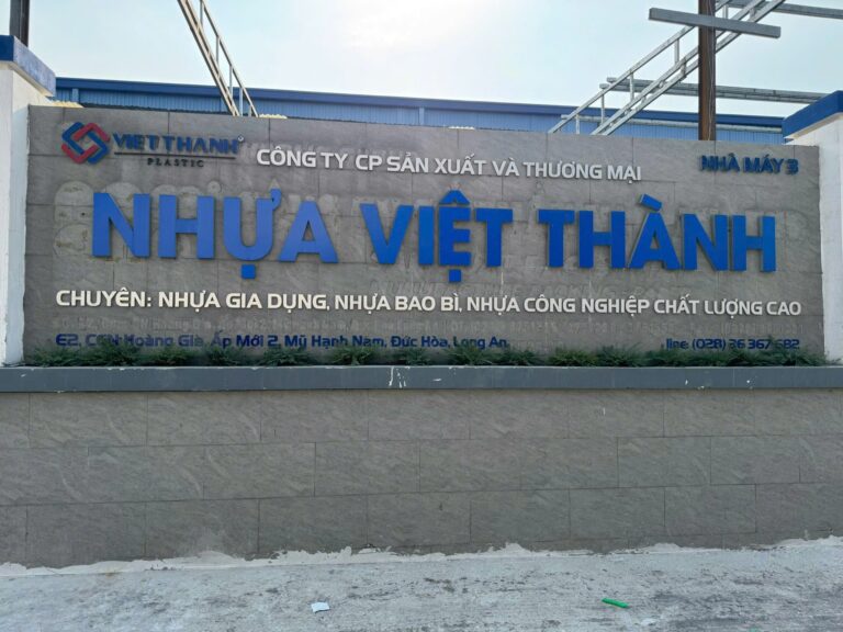 Nhựa Việt Thành – Bộ bảng hiệu chữ nổi