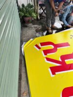 Mỳ Sườn Tân Hoa Ký – bảng hiệu và decal