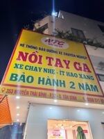 Nồi Tay Ga 900K – bảng hiệu và decal chuỗi cửa hàng