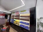 Nồi Tay Ga 900K – bảng hiệu và decal chuỗi cửa hàng