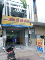 Bảng hiệu và không gian Bún cá Xứ Đông sau thi công – ảnh 7
