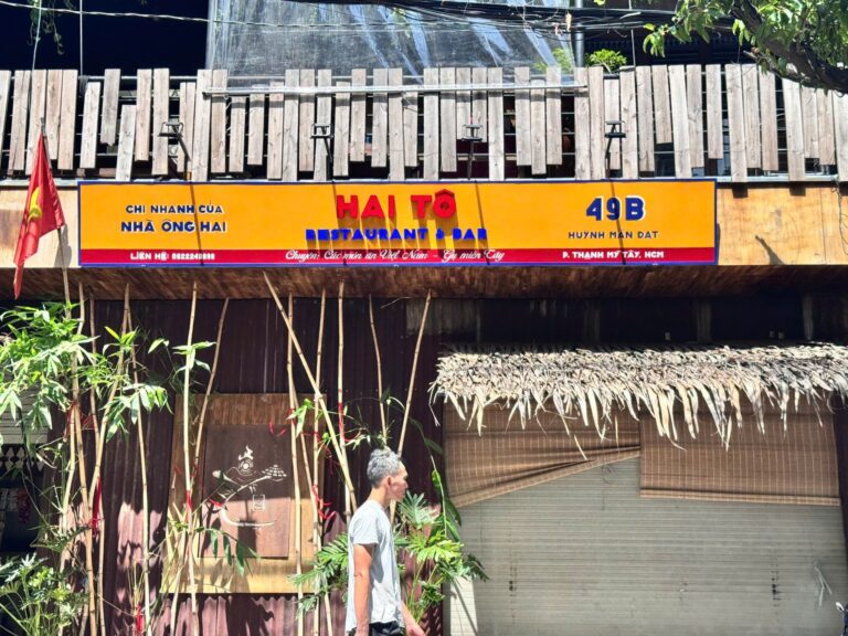 Hải Tô – Bảng hiệu nhà hàng