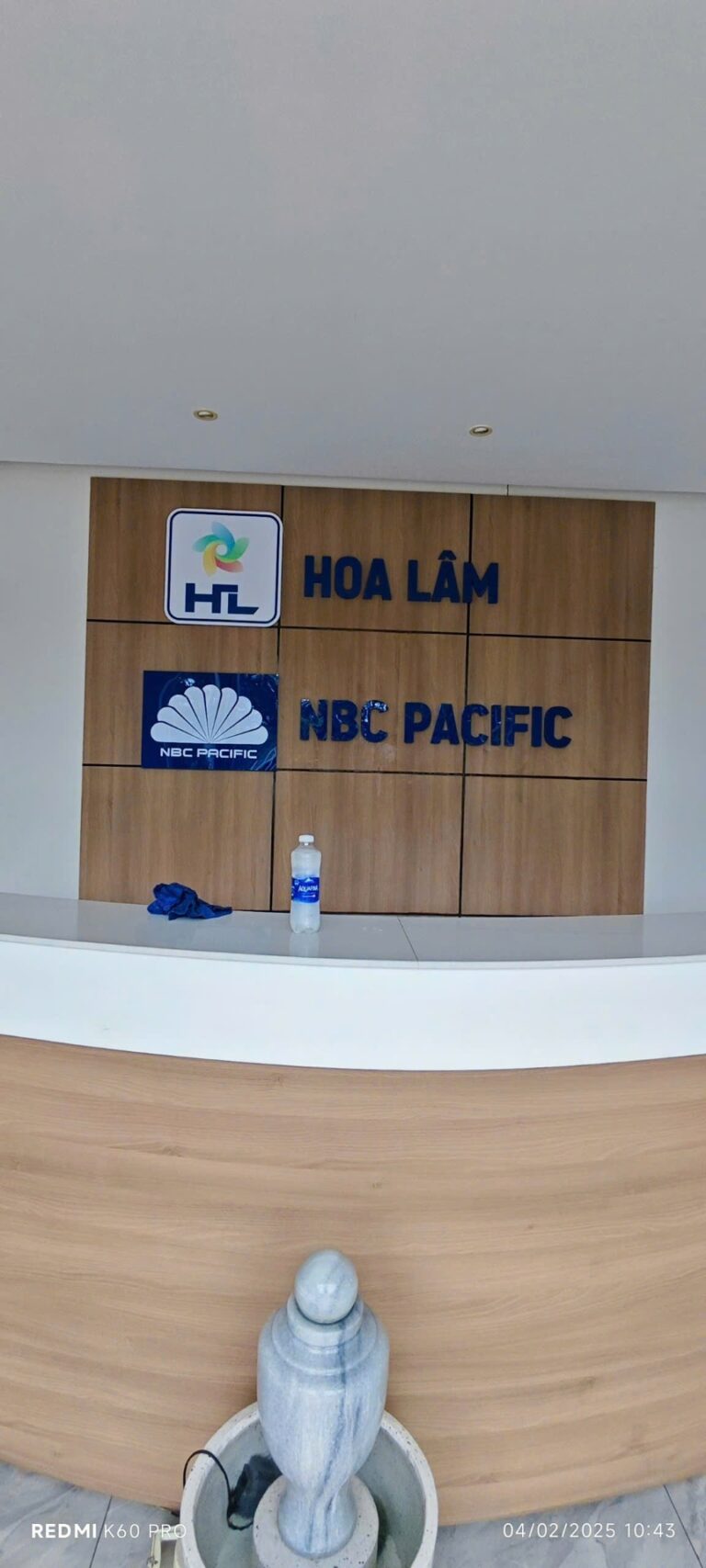 Hoa Lâm & NBC Pacific – Logo chữ nổi