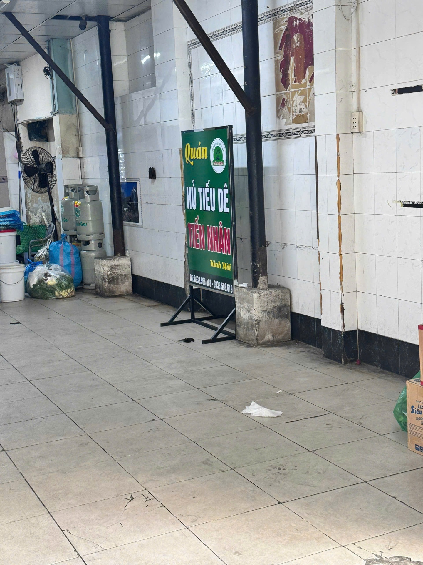 Bảng hiệu Hủ tiếu dê Tiến Nhân hoàn thiện – ảnh 8